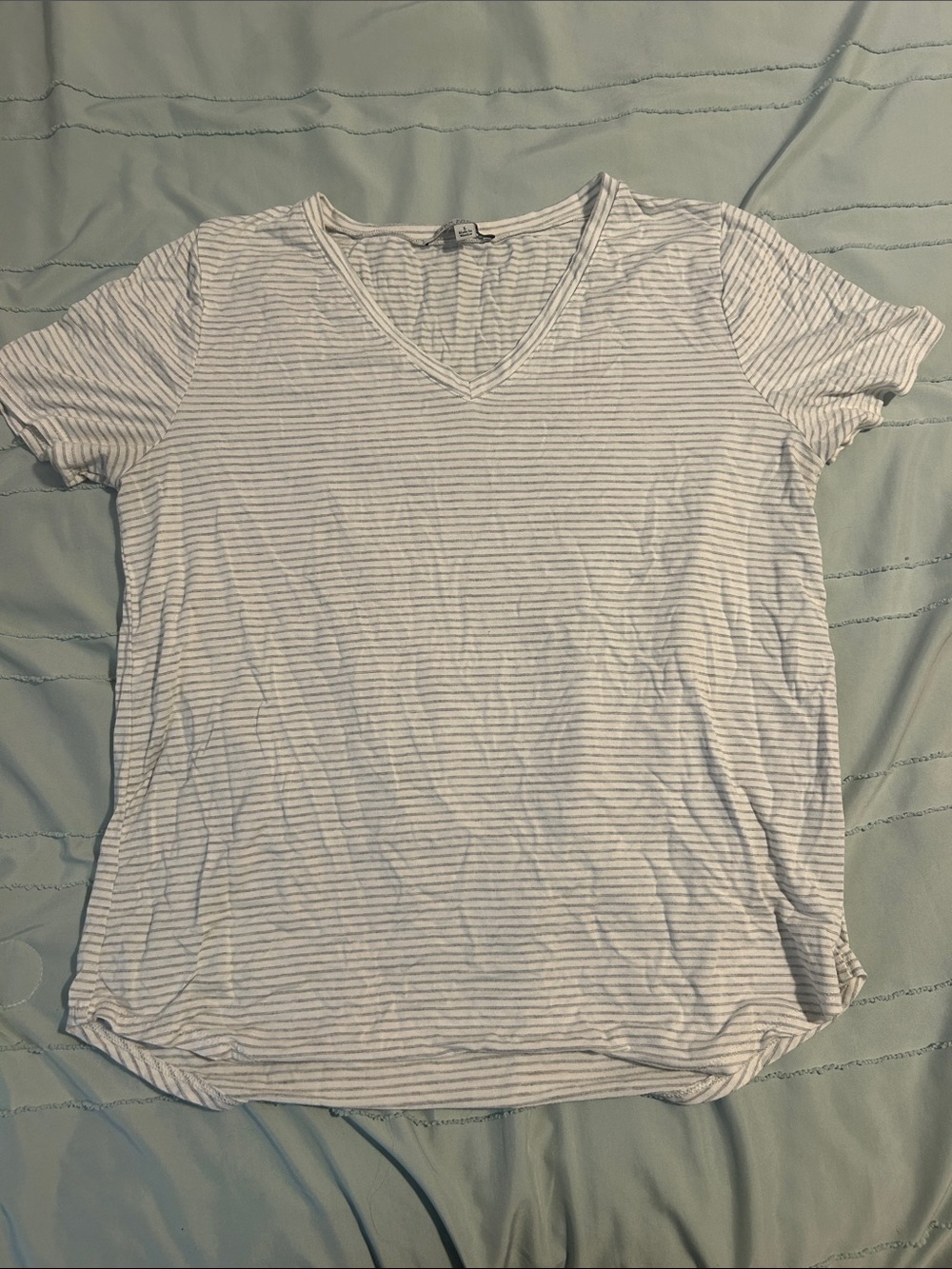 Women's V-Neck Short Sleeve Stripe Top - White & light grey